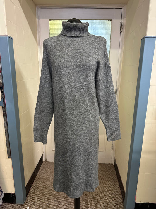 Primark Grey Knitted Dress Size L