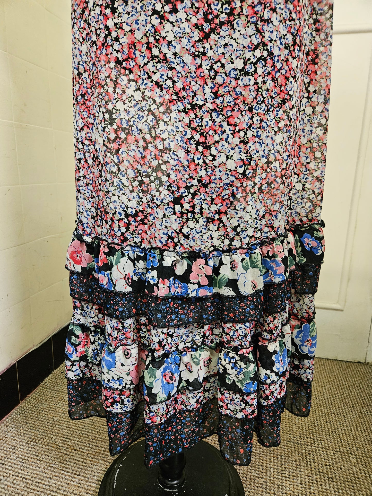 M&S flower print skirt, size 10