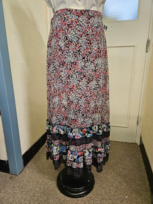 M&S flower print skirt, size 10