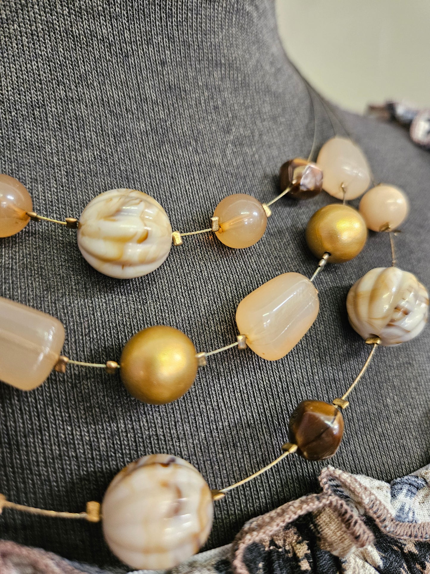 3 strands beaded necklace